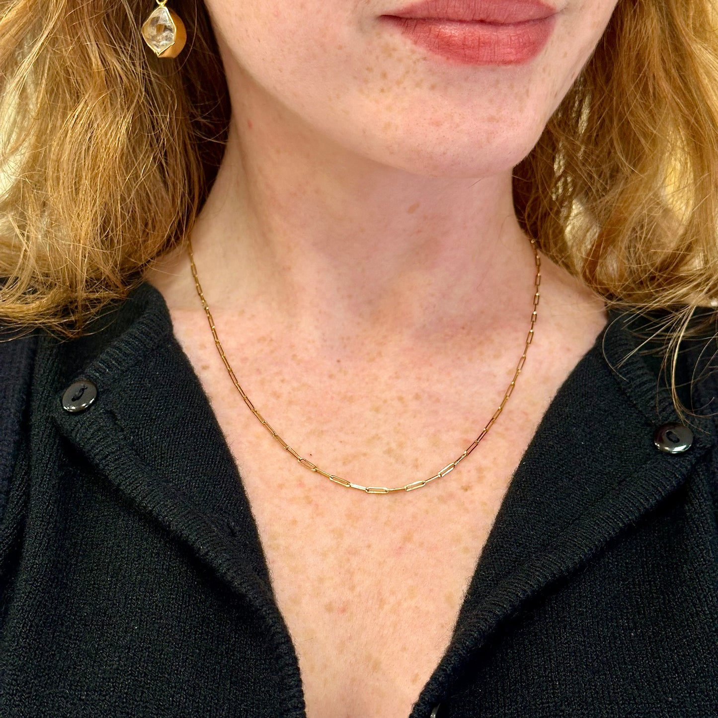 Elongated Paperclip Chain