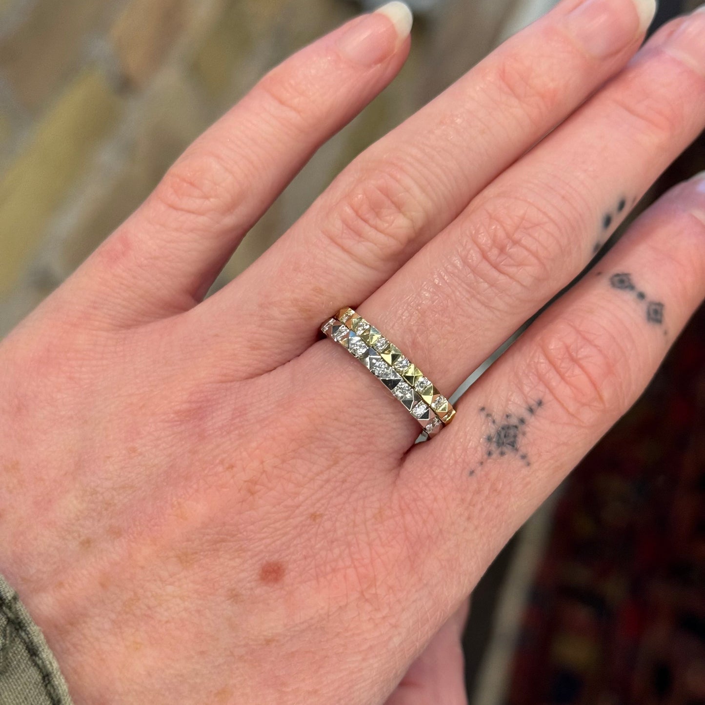 "Jackie" Geometric Band