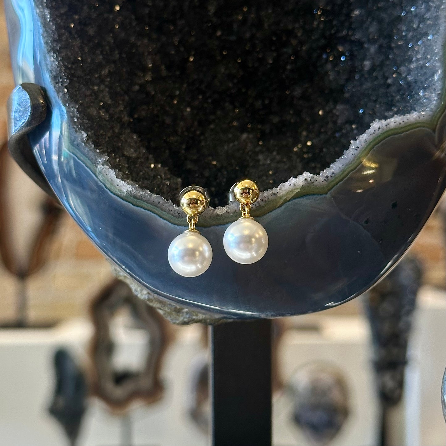 Pearl Drop Stud Earring