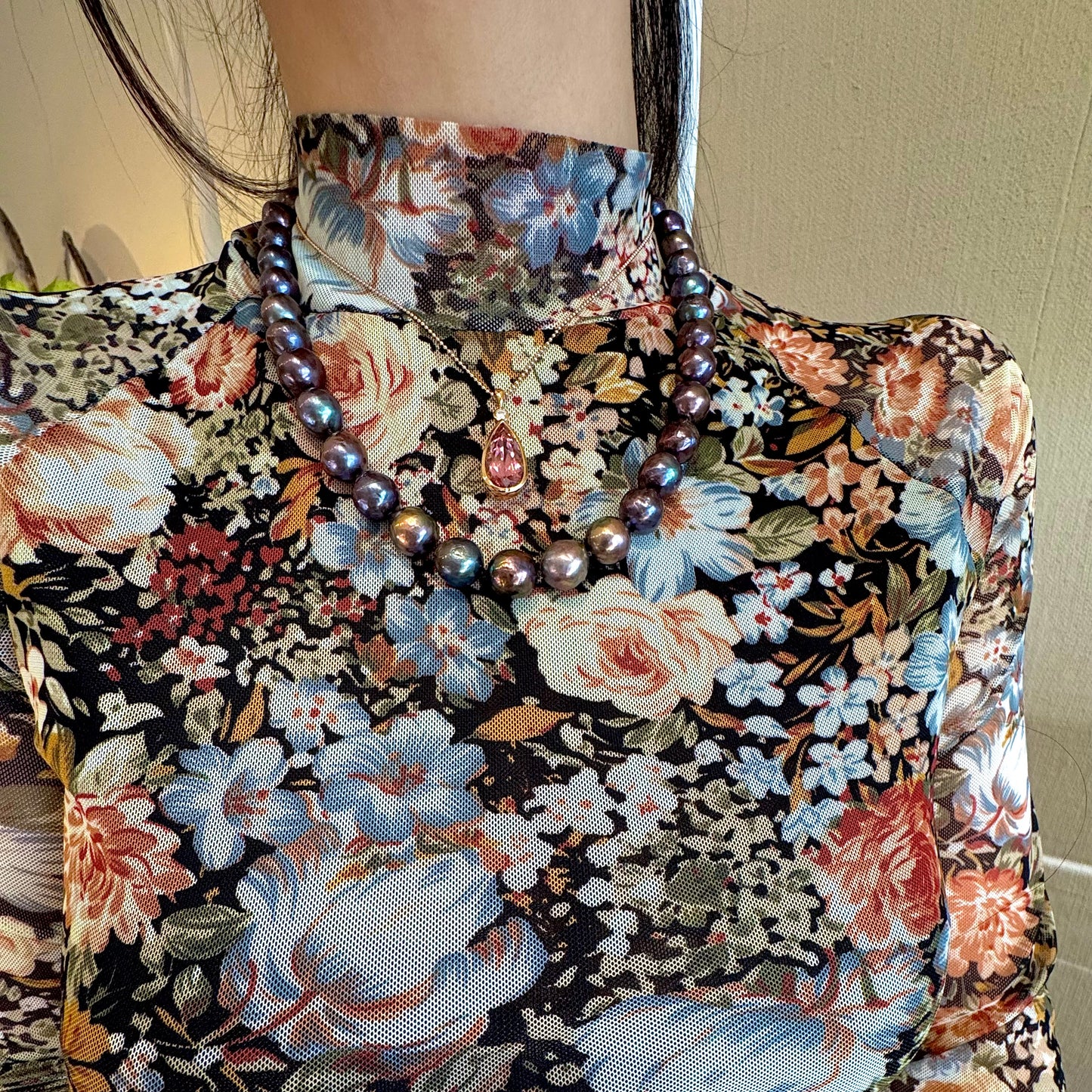 Freshwater Peacock Pearl Strand