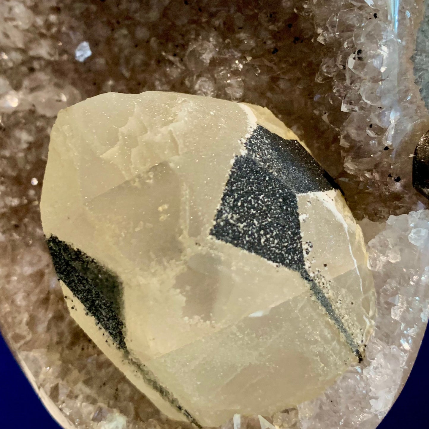 Mauve Lavender Quartz & Calcite Geode