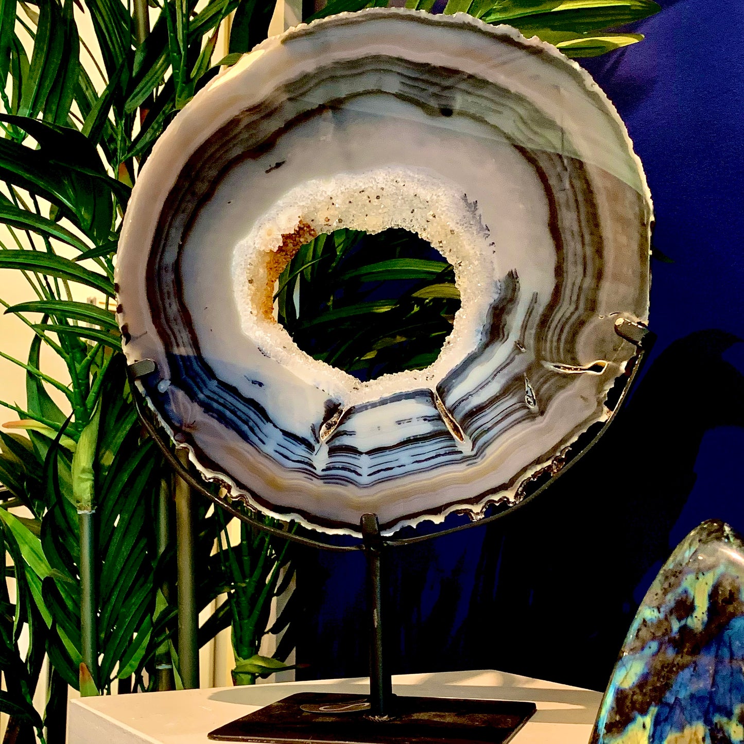 Blue Agate Slice With Dendrite & Quartz