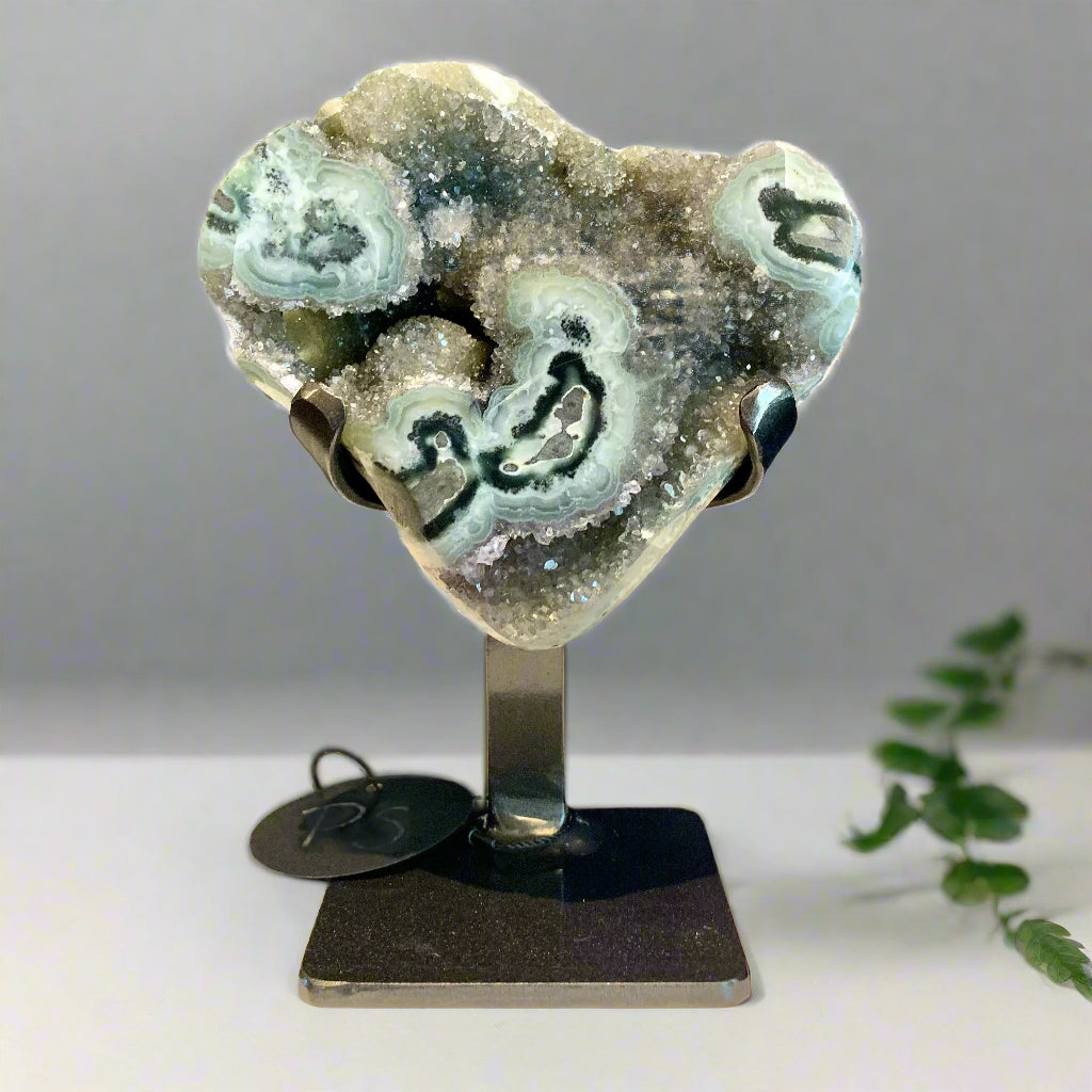 Olive Ripple Heart Quartz