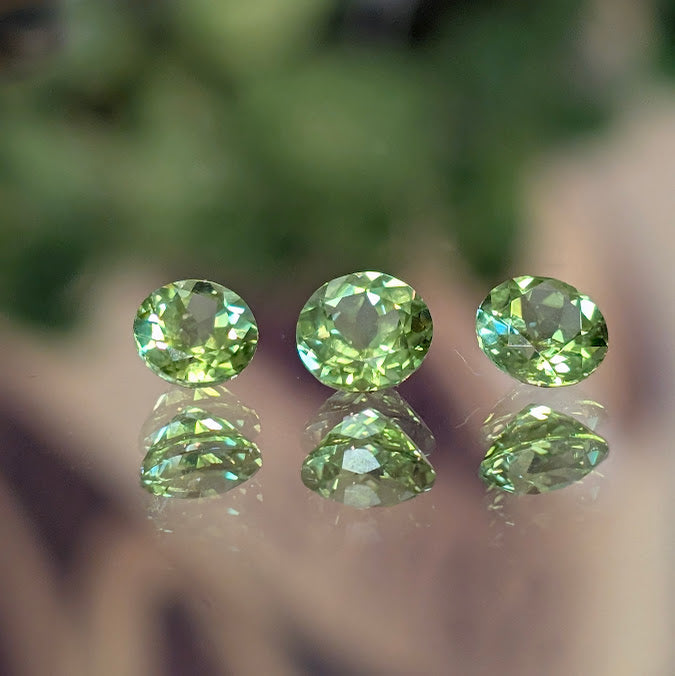Round Peridot