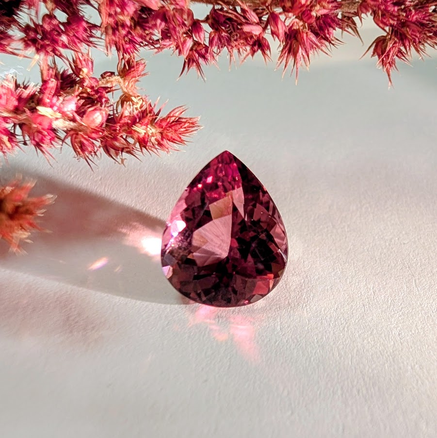 Pear Pink Tourmaline, 4.56cts