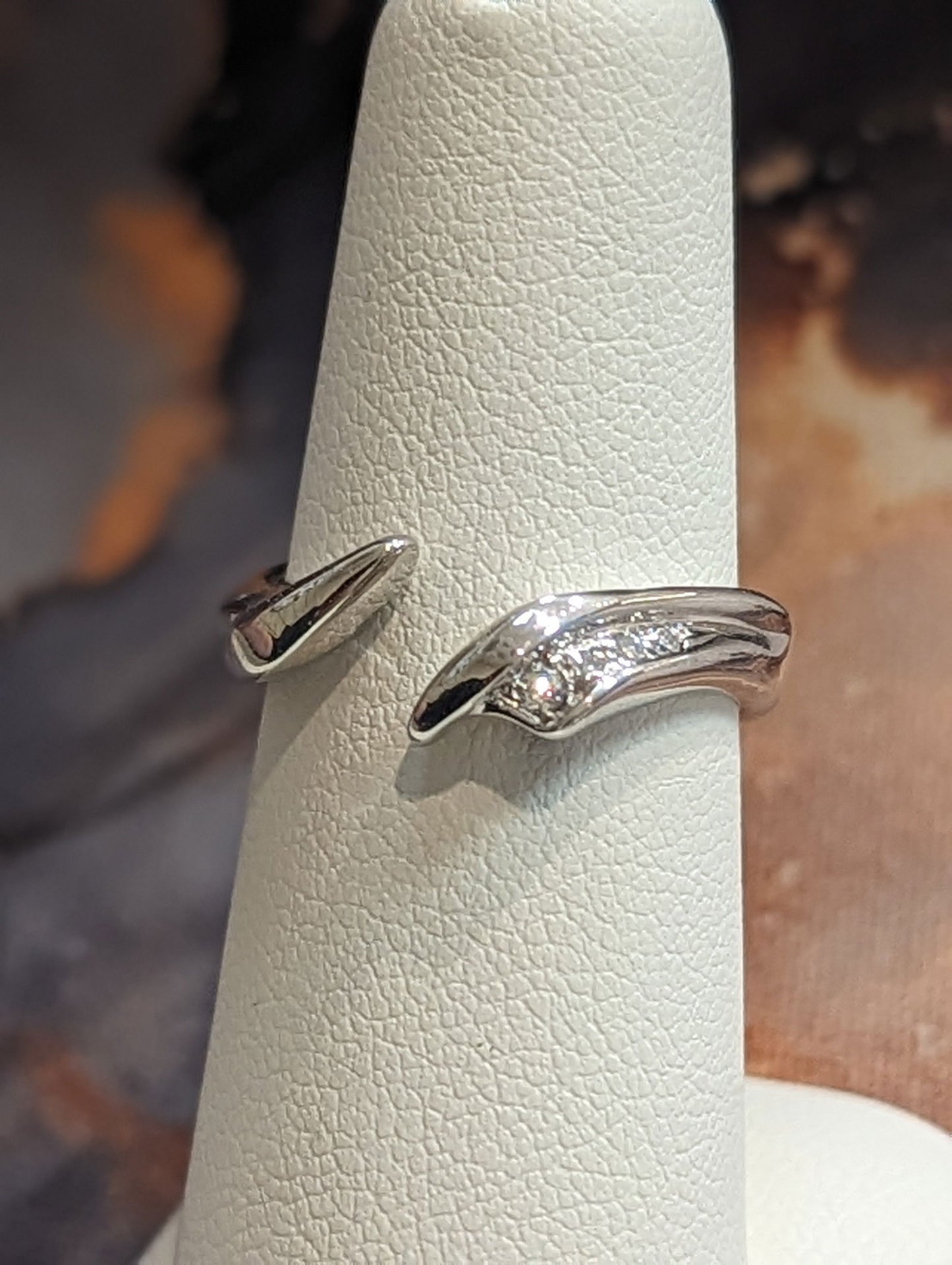 Photo of Plumb Gold Legacy Bypass Mounting in a decorative scene, designed by , available at Plumb Gold & Plumb Silver