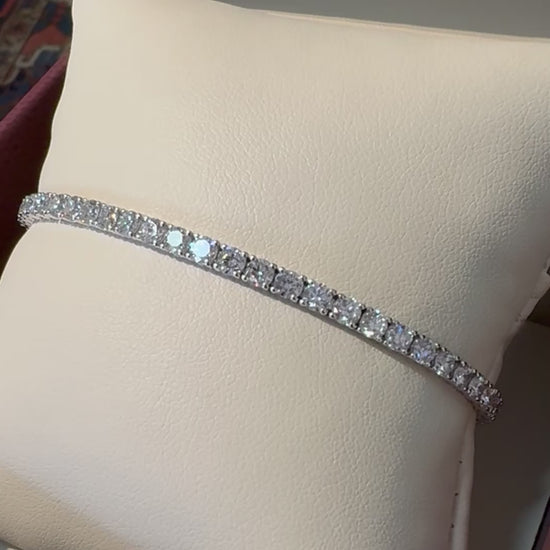 Load and play video in Gallery viewer, Lab Diamond Tennis Bracelet
