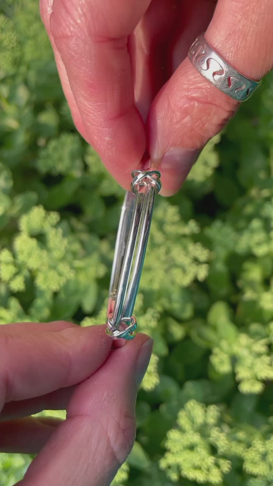 Load and play video in Gallery viewer, &amp;quot;Signature Kiss&amp;quot; Bracelet
