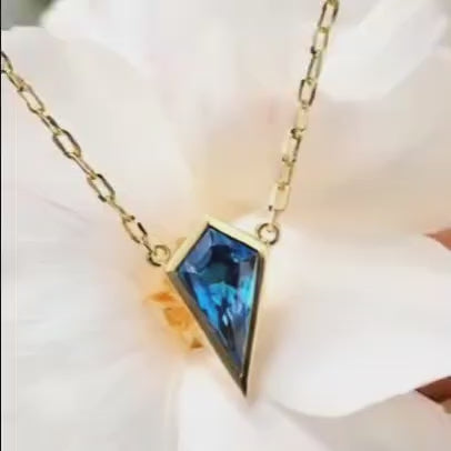 Load and play video in Gallery viewer, Blue Zircon Kite Necklace
